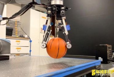 工業機械手可以完全代替人類手完成復雜繁重的工作